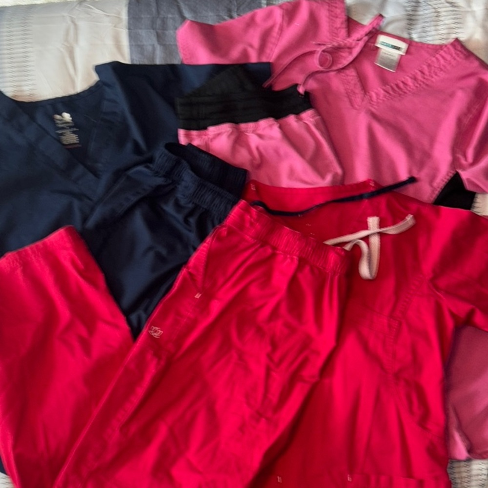 Come and Get my Last three Sets!!!Women's X-Small and Small Scrub Set Bundle